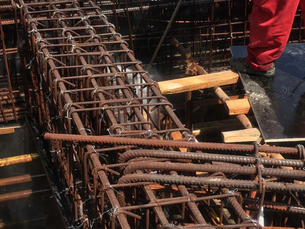 工地鋼筋生銹怎么辦？